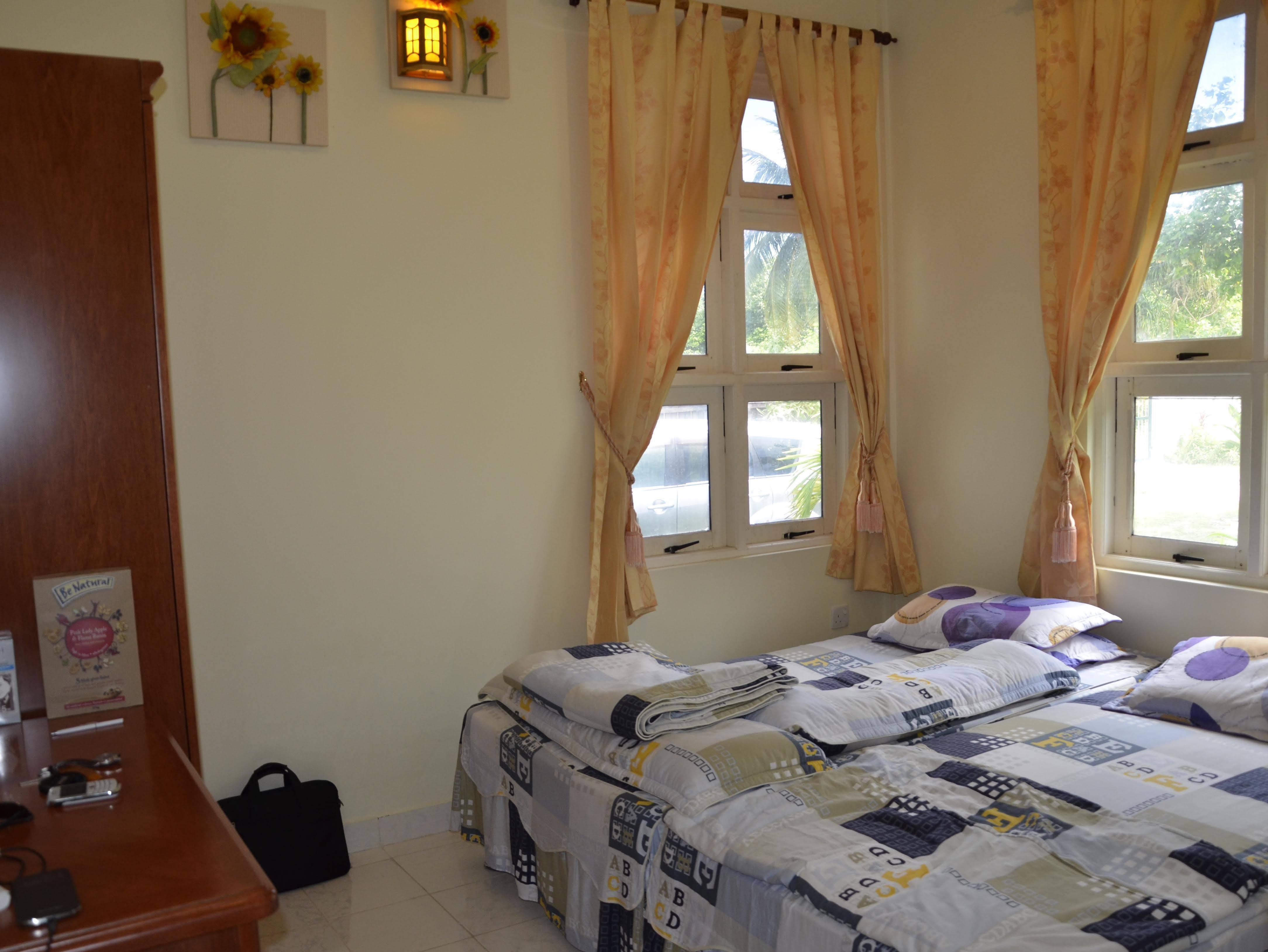 Nazaki Luxury Beach Hotel กาน ภายนอก รูปภาพ