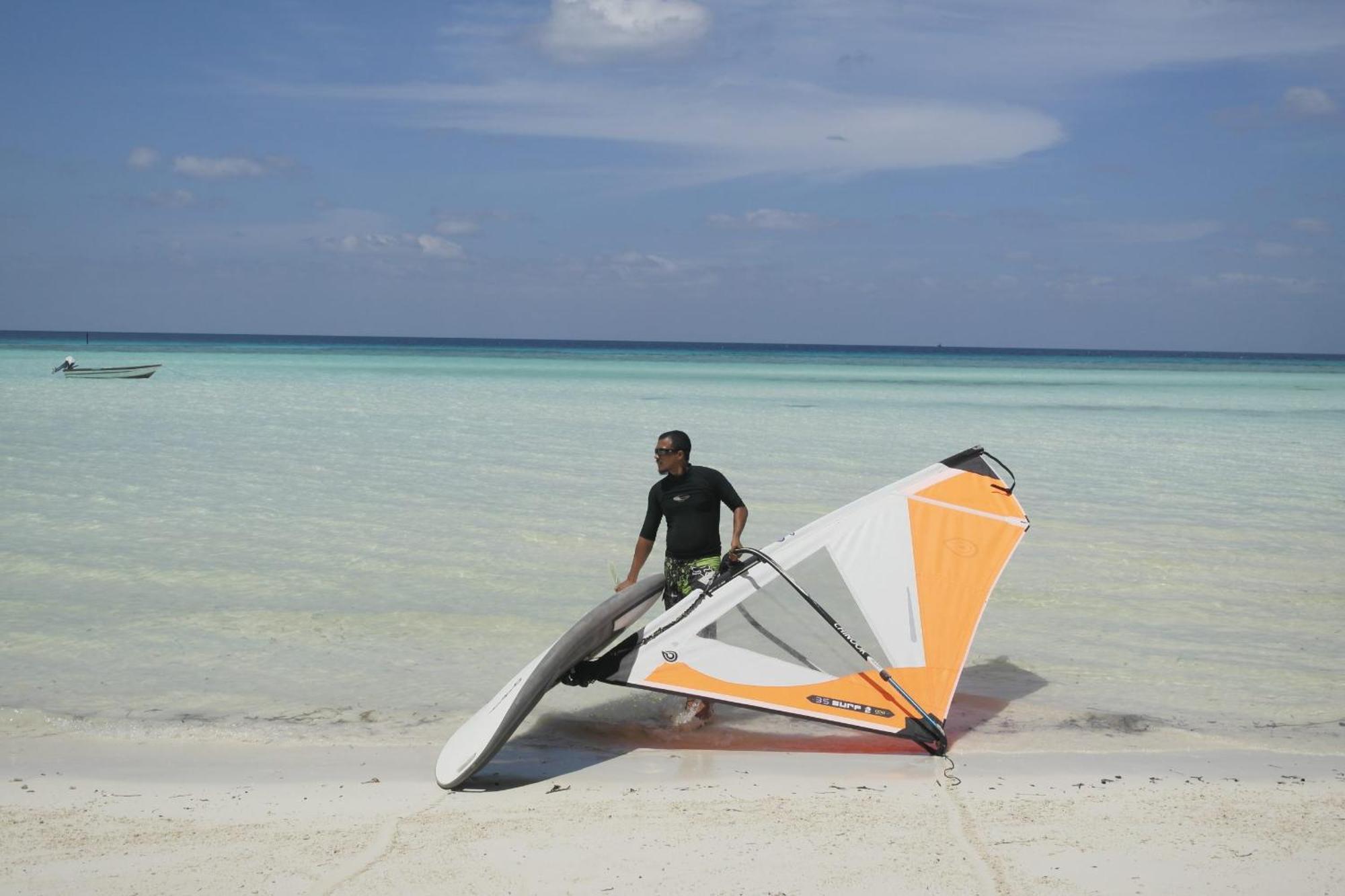 Nazaki Luxury Beach Hotel กาน ภายนอก รูปภาพ