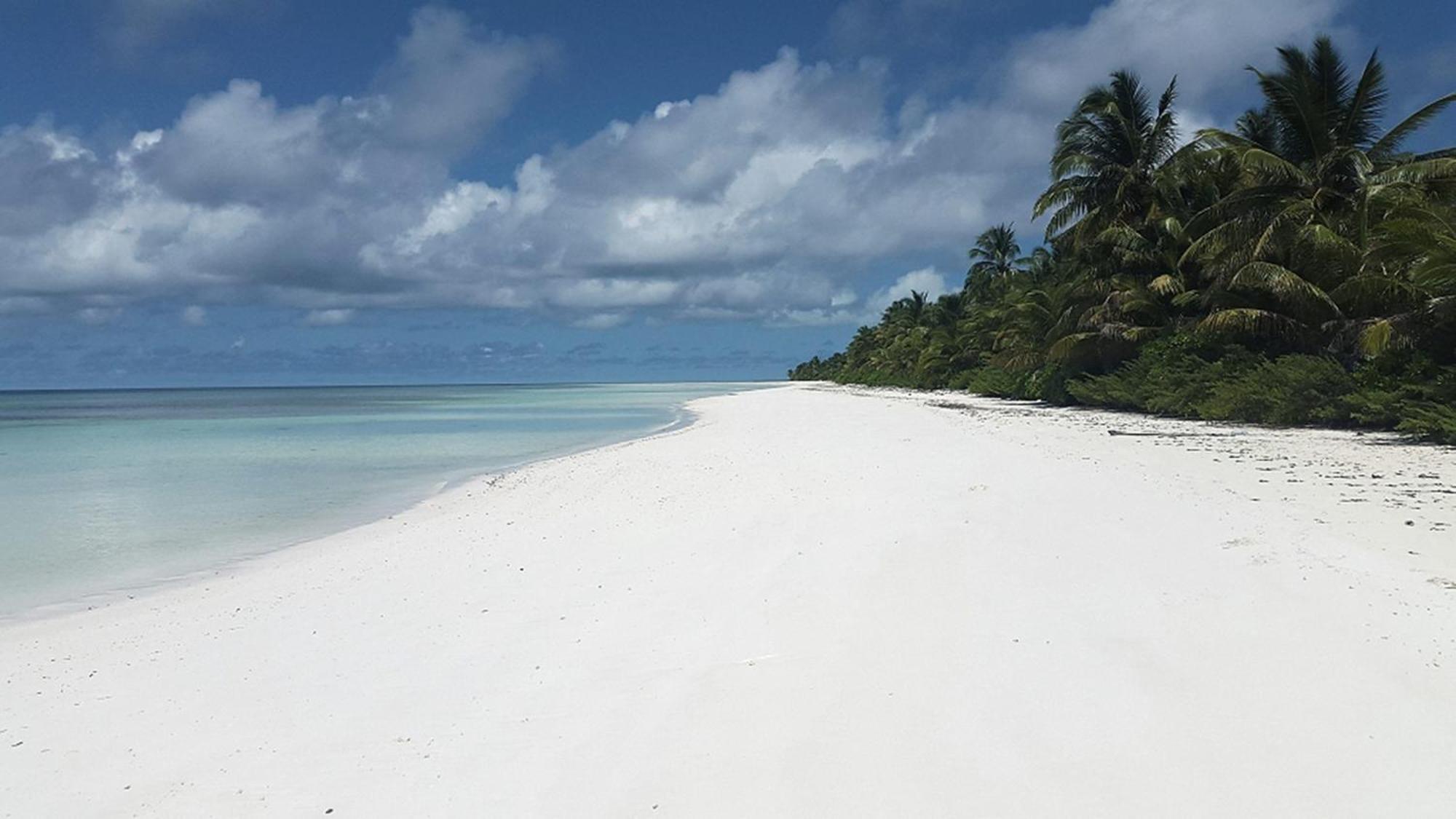 Nazaki Luxury Beach Hotel กาน ภายนอก รูปภาพ