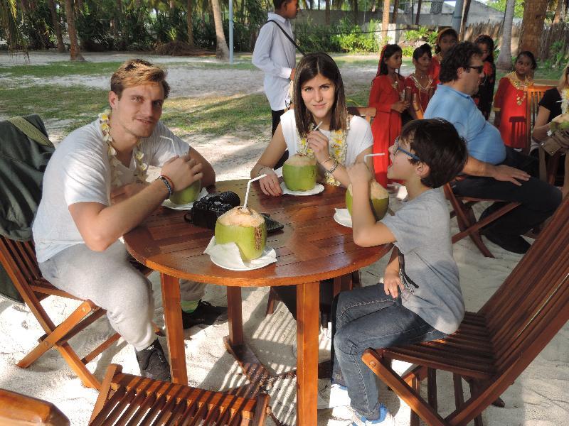 Nazaki Luxury Beach Hotel กาน ภายนอก รูปภาพ